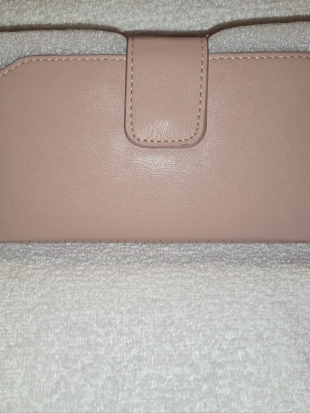 Badgley Mischka Pink Vegan Leather Geometric Quilted Wristlet Wallet NWT